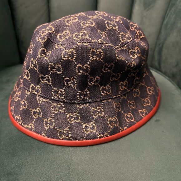 Hat - Picture 3 of 4